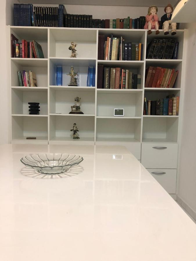 Apartamento Com Varanda E Suite Enseada กัวรูจา ภายนอก รูปภาพ