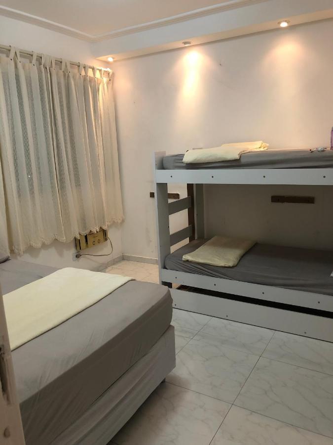 Apartamento Com Varanda E Suite Enseada กัวรูจา ภายนอก รูปภาพ