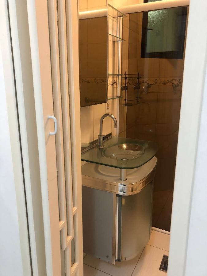Apartamento Com Varanda E Suite Enseada กัวรูจา ภายนอก รูปภาพ
